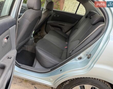 Серый Киа Рио, объемом двигателя 1.4 л и пробегом 240 тыс. км за 3250 $, фото 8 на Automoto.ua
