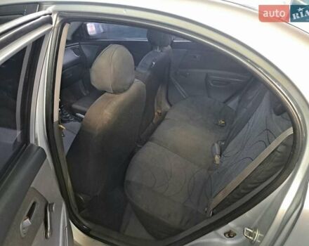 Серый Киа Рио, объемом двигателя 1.3 л и пробегом 345 тыс. км за 3300 $, фото 8 на Automoto.ua