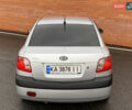 Серый Киа Рио, объемом двигателя 1.4 л и пробегом 179 тыс. км за 4250 $, фото 12 на Automoto.ua