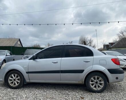 Сірий Кіа Ріо, об'ємом двигуна 1.4 л та пробігом 390 тис. км за 2999 $, фото 7 на Automoto.ua