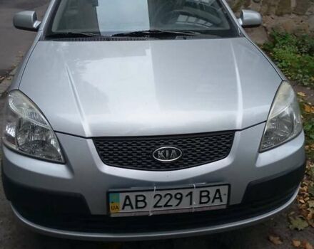 Серый Киа Рио, объемом двигателя 1.4 л и пробегом 232 тыс. км за 3200 $, фото 18 на Automoto.ua