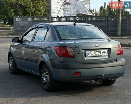 Сірий Кіа Ріо, об'ємом двигуна 1.49 л та пробігом 300 тис. км за 3700 $, фото 3 на Automoto.ua