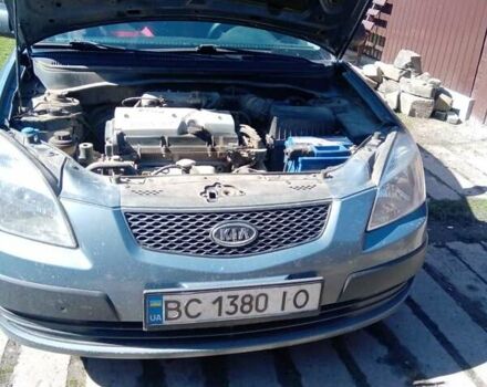 Серый Киа Рио, объемом двигателя 1.4 л и пробегом 184 тыс. км за 4300 $, фото 3 на Automoto.ua