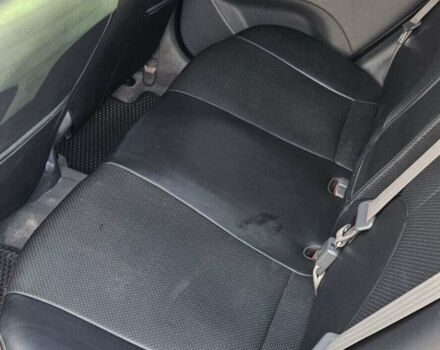 Серый Киа Рио, объемом двигателя 1.4 л и пробегом 182 тыс. км за 5200 $, фото 2 на Automoto.ua