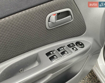 Сірий Кіа Ріо, об'ємом двигуна 1.4 л та пробігом 179 тис. км за 4350 $, фото 28 на Automoto.ua