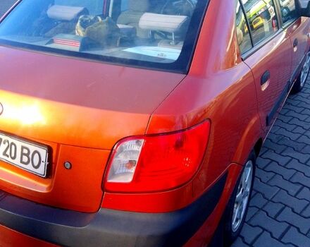 Серый Киа Рио, объемом двигателя 1.4 л и пробегом 461 тыс. км за 3200 $, фото 6 на Automoto.ua