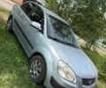 Серый Киа Рио, объемом двигателя 1.4 л и пробегом 240 тыс. км за 3450 $, фото 3 на Automoto.ua