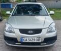 Сірий Кіа Ріо, об'ємом двигуна 1.4 л та пробігом 100 тис. км за 4600 $, фото 1 на Automoto.ua