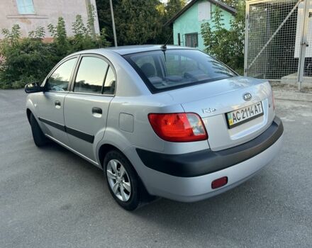 Сірий Кіа Ріо, об'ємом двигуна 1.4 л та пробігом 334 тис. км за 3550 $, фото 2 на Automoto.ua