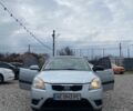 Сірий Кіа Ріо, об'ємом двигуна 1.4 л та пробігом 390 тис. км за 2999 $, фото 1 на Automoto.ua