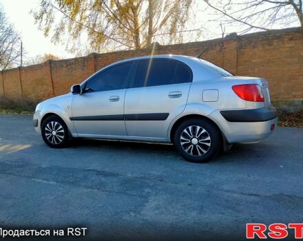 Сірий Кіа Ріо, об'ємом двигуна 1.4 л та пробігом 230 тис. км за 4250 $, фото 6 на Automoto.ua