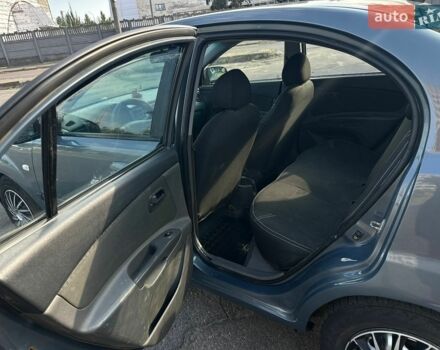 Сірий Кіа Ріо, об'ємом двигуна 1.49 л та пробігом 300 тис. км за 3700 $, фото 12 на Automoto.ua