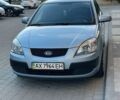 Серый Киа Рио, объемом двигателя 1.4 л и пробегом 135 тыс. км за 5900 $, фото 4 на Automoto.ua