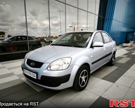 Серый Киа Рио, объемом двигателя 1.4 л и пробегом 220 тыс. км за 4500 $, фото 1 на Automoto.ua