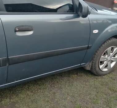 Серый Киа Рио, объемом двигателя 1.4 л и пробегом 184 тыс. км за 4300 $, фото 19 на Automoto.ua