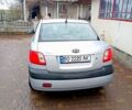 Сірий Кіа Ріо, об'ємом двигуна 1.4 л та пробігом 300 тис. км за 4000 $, фото 3 на Automoto.ua