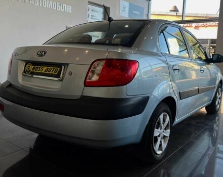 Сірий Кіа Ріо, об'ємом двигуна 1.4 л та пробігом 93 тис. км за 5600 $, фото 6 на Automoto.ua