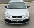 Сірий Кіа Ріо, об'ємом двигуна 1.4 л та пробігом 246 тис. км за 4300 $, фото 1 на Automoto.ua