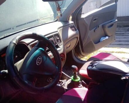 Серый Киа Рио, объемом двигателя 1.4 л и пробегом 184 тыс. км за 4300 $, фото 10 на Automoto.ua