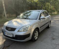 Серый Киа Рио, объемом двигателя 1.4 л и пробегом 105 тыс. км за 5900 $, фото 1 на Automoto.ua