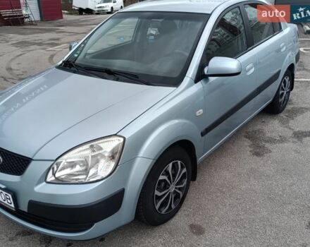 Серый Киа Рио, объемом двигателя 1.4 л и пробегом 240 тыс. км за 4300 $, фото 12 на Automoto.ua