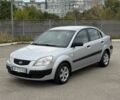 Сірий Кіа Ріо, об'ємом двигуна 1.4 л та пробігом 246 тис. км за 4300 $, фото 1 на Automoto.ua