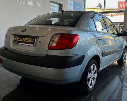 Серый Киа Рио, объемом двигателя 1.4 л и пробегом 93 тыс. км за 5600 $, фото 6 на Automoto.ua