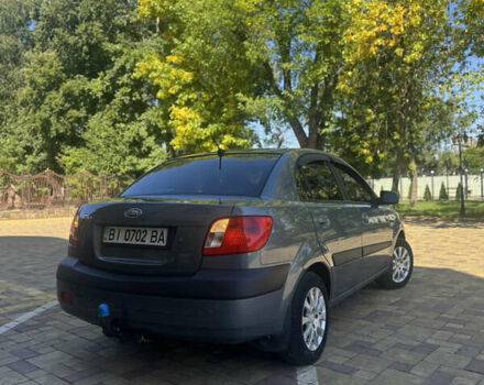 Серый Киа Рио, объемом двигателя 1.4 л и пробегом 198 тыс. км за 5800 $, фото 5 на Automoto.ua