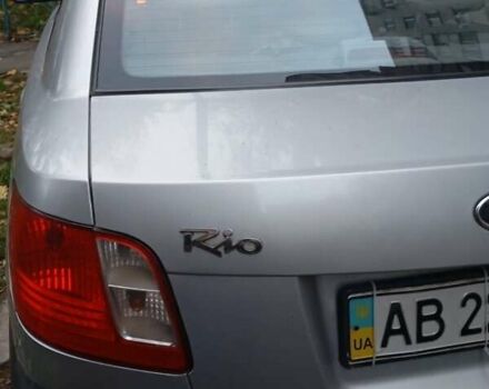 Серый Киа Рио, объемом двигателя 1.4 л и пробегом 232 тыс. км за 3200 $, фото 12 на Automoto.ua
