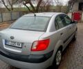 Сірий Кіа Ріо, об'ємом двигуна 1.4 л та пробігом 300 тис. км за 4000 $, фото 4 на Automoto.ua