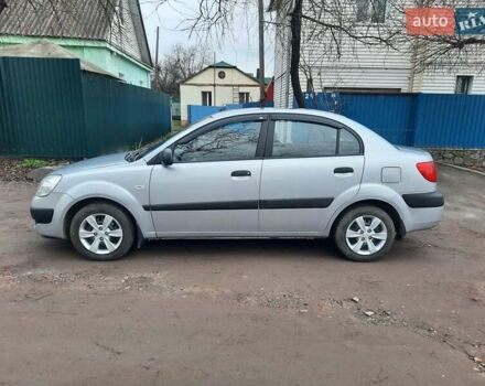 Серый Киа Рио, объемом двигателя 1.4 л и пробегом 113 тыс. км за 4550 $, фото 25 на Automoto.ua