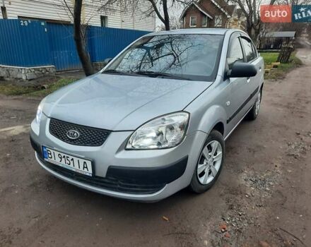 Серый Киа Рио, объемом двигателя 1.4 л и пробегом 113 тыс. км за 4550 $, фото 77 на Automoto.ua