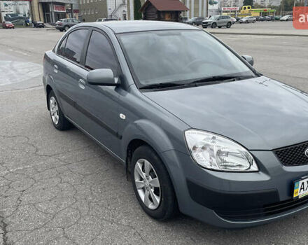 Серый Киа Рио, объемом двигателя 1.4 л и пробегом 82 тыс. км за 5400 $, фото 1 на Automoto.ua