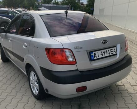 Серый Киа Рио, объемом двигателя 1.4 л и пробегом 158 тыс. км за 6400 $, фото 2 на Automoto.ua