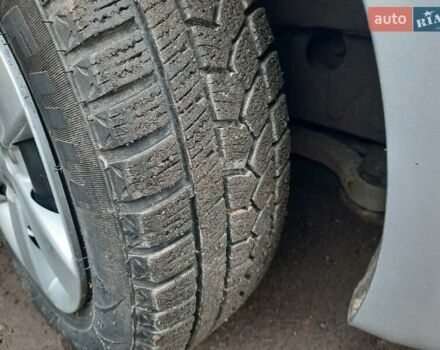 Серый Киа Рио, объемом двигателя 1.4 л и пробегом 113 тыс. км за 4550 $, фото 72 на Automoto.ua