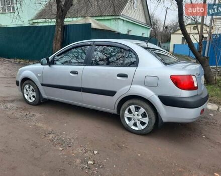Серый Киа Рио, объемом двигателя 1.4 л и пробегом 113 тыс. км за 4550 $, фото 22 на Automoto.ua