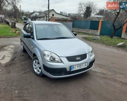 Серый Киа Рио, объемом двигателя 1.4 л и пробегом 113 тыс. км за 4550 $, фото 10 на Automoto.ua