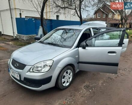 Серый Киа Рио, объемом двигателя 1.4 л и пробегом 113 тыс. км за 4550 $, фото 61 на Automoto.ua