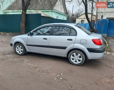Серый Киа Рио, объемом двигателя 1.4 л и пробегом 113 тыс. км за 4550 $, фото 23 на Automoto.ua