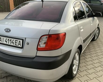 Серый Киа Рио, объемом двигателя 1.4 л и пробегом 158 тыс. км за 6400 $, фото 1 на Automoto.ua