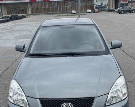 Серый Киа Рио, объемом двигателя 0 л и пробегом 81 тыс. км за 6000 $, фото 2 на Automoto.ua