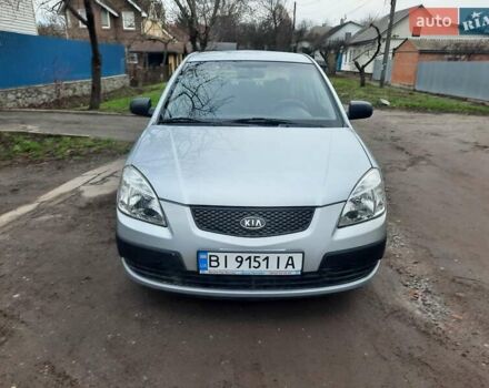 Серый Киа Рио, объемом двигателя 1.4 л и пробегом 113 тыс. км за 4550 $, фото 15 на Automoto.ua