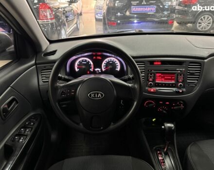 Серый Киа Рио, объемом двигателя 0 л и пробегом 165 тыс. км за 6600 $, фото 8 на Automoto.ua
