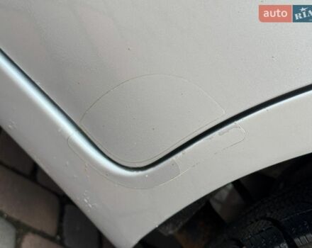 Серый Киа Рио, объемом двигателя 1.4 л и пробегом 227 тыс. км за 6850 $, фото 126 на Automoto.ua