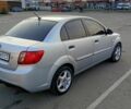 Серый Киа Рио, объемом двигателя 1.4 л и пробегом 301 тыс. км за 3700 $, фото 1 на Automoto.ua