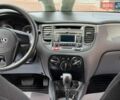 Серый Киа Рио, объемом двигателя 1.4 л и пробегом 227 тыс. км за 6750 $, фото 66 на Automoto.ua