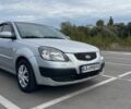 Сірий Кіа Ріо, об'ємом двигуна 1.5 л та пробігом 470 тис. км за 3008 $, фото 4 на Automoto.ua