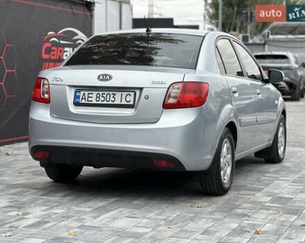 Серый Киа Рио, объемом двигателя 1.49 л и пробегом 297 тыс. км за 5999 $, фото 19 на Automoto.ua