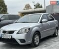 Серый Киа Рио, объемом двигателя 1.49 л и пробегом 297 тыс. км за 5999 $, фото 2 на Automoto.ua