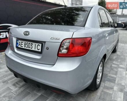 Серый Киа Рио, объемом двигателя 1.49 л и пробегом 297 тыс. км за 5999 $, фото 14 на Automoto.ua